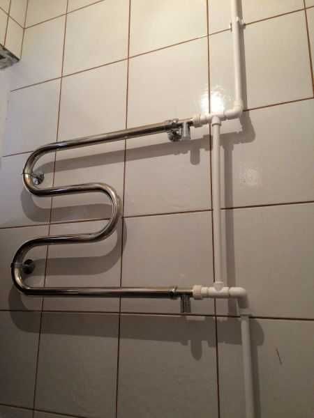 Сантехнік Київ.Сантехнічні послуги. Встановлення душової кабіни.