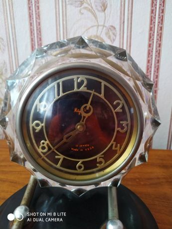 Настольные механические часы "Маяк " с недельным заводом СССР