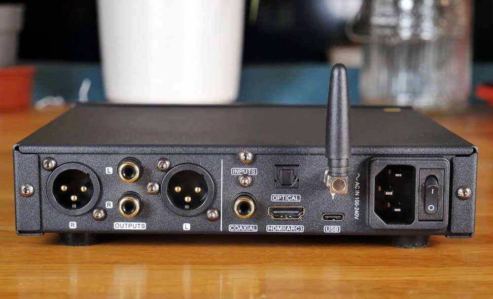 ЦАП SMSL do100 pro (XLR, HDMI ARC, USB TYPE-C, Bluetooth 5.1)