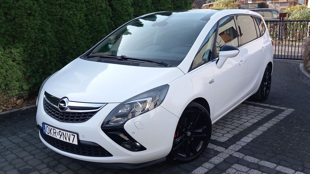 Opel Zafira 2.0cdti/7 miejsc/ Bezwypadek / Serwis ASO/ Super Stan