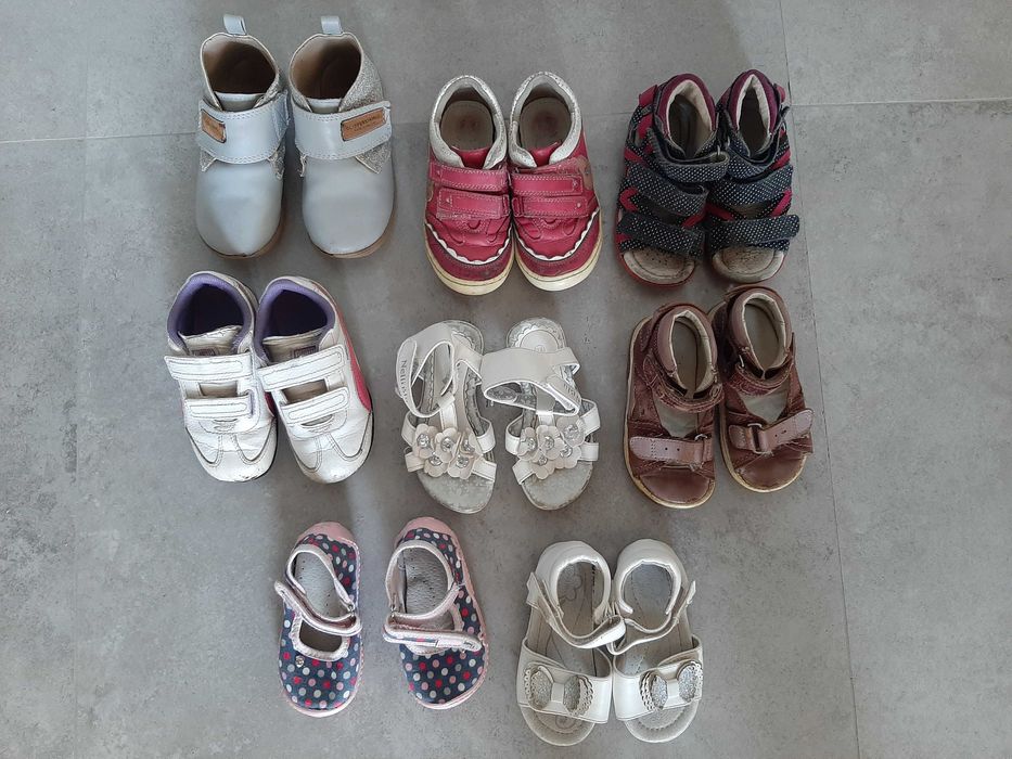 Buty dla dziewczynki zestaw  rozm od 22 do 27