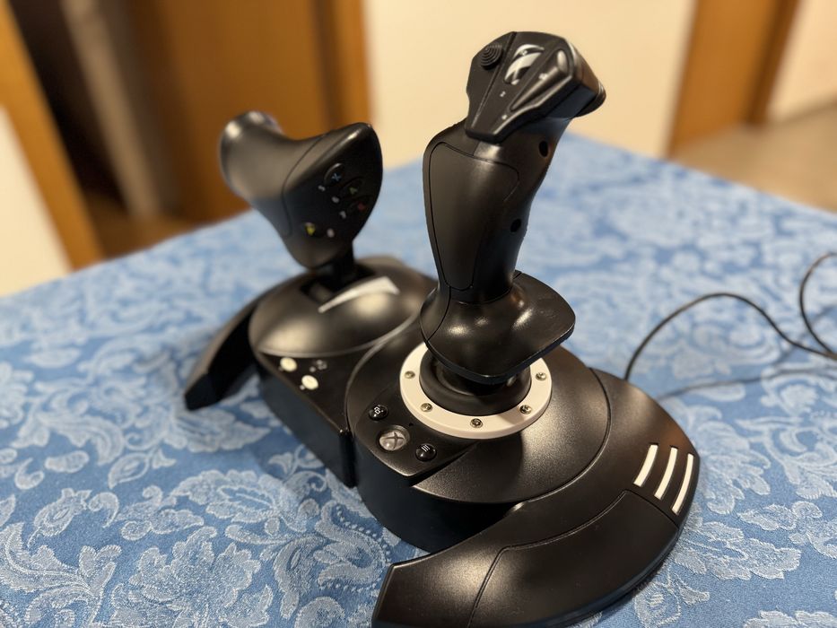 Thrustmaster - T.Flight Hotas One - Xbox Series/ PC
