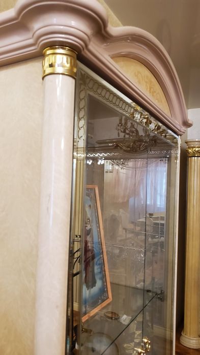 Комод сервант тумба Италия