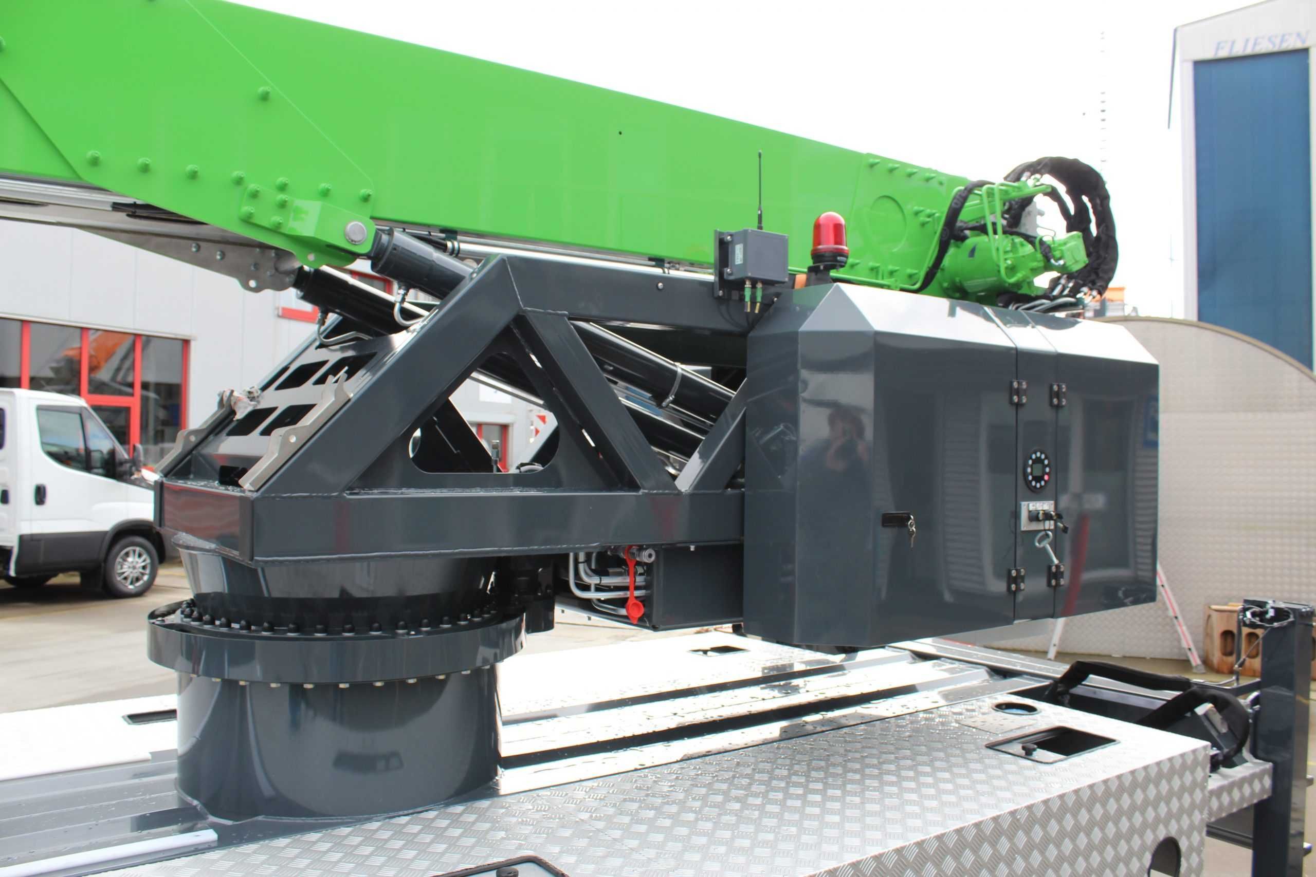 Klaas K350 E, elektryczny dźwig dekarski na przyczepie DMC 3,5t., nowy