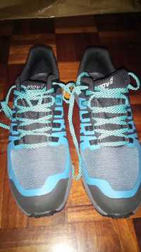 Inov-8 RocLite 315_42,5_27,5cm_Trail_Corrida