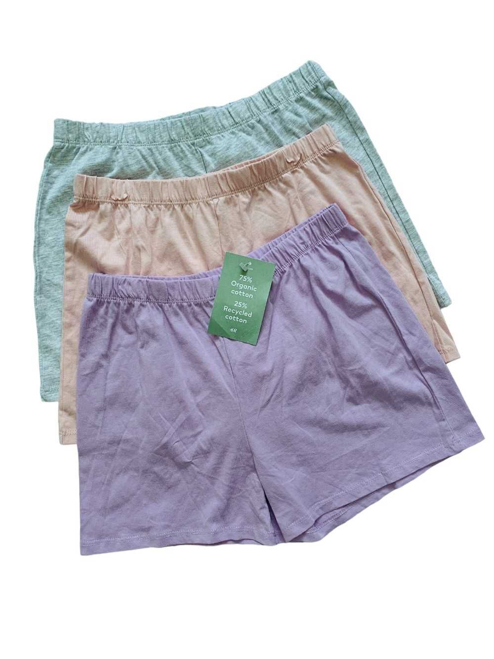 3 pak krótkich spodenek 140 H&M