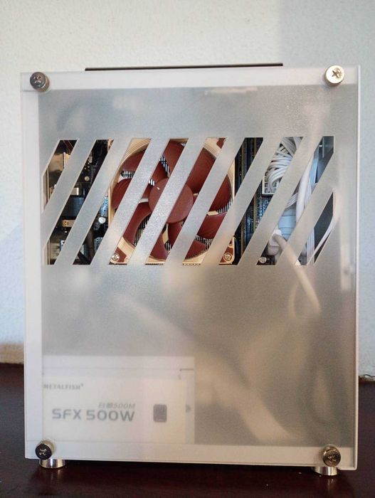 PC Gaming COMPACTO 7L - i5-7500 (7ª Gen) + GTX 1660 3GB - Noctua SFF