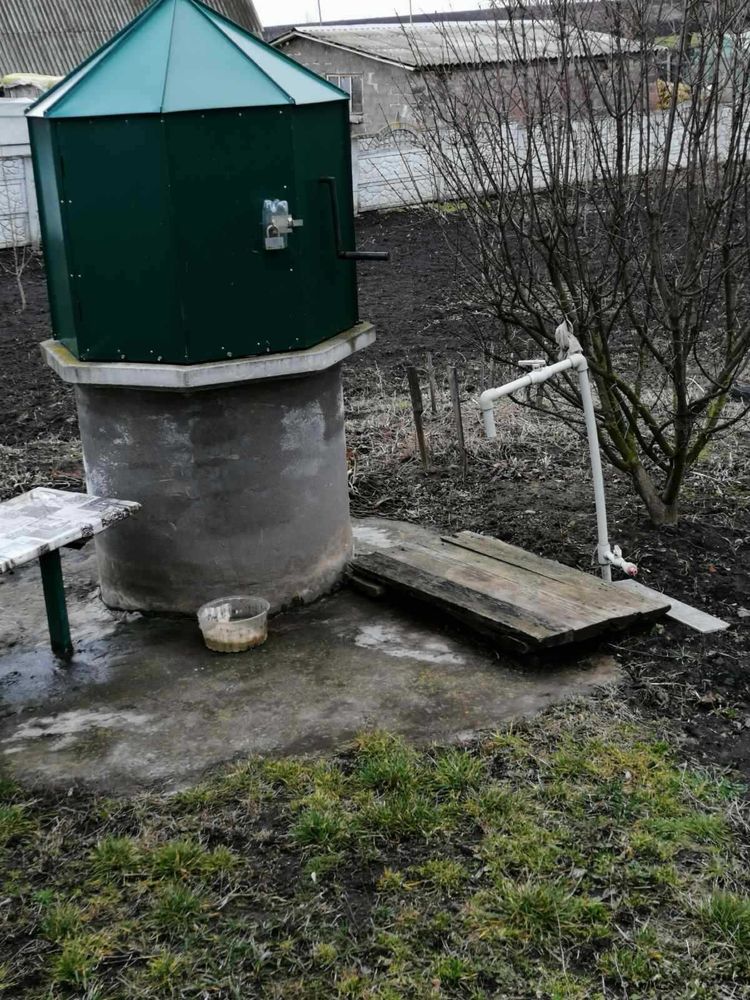 Продаж будинку Острійки