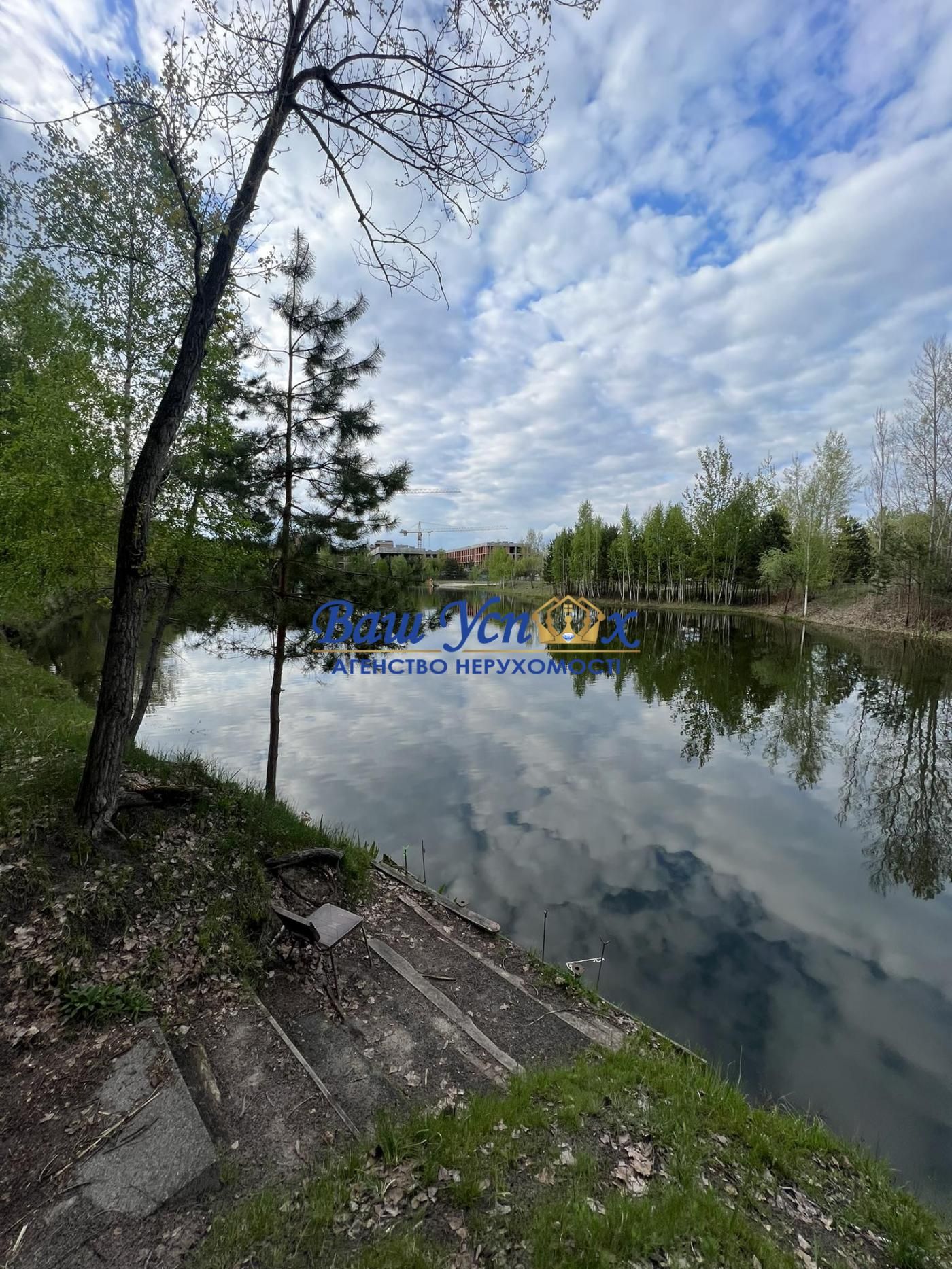 Продажа нового дома в городке село Козин.район Конча-Заспы.