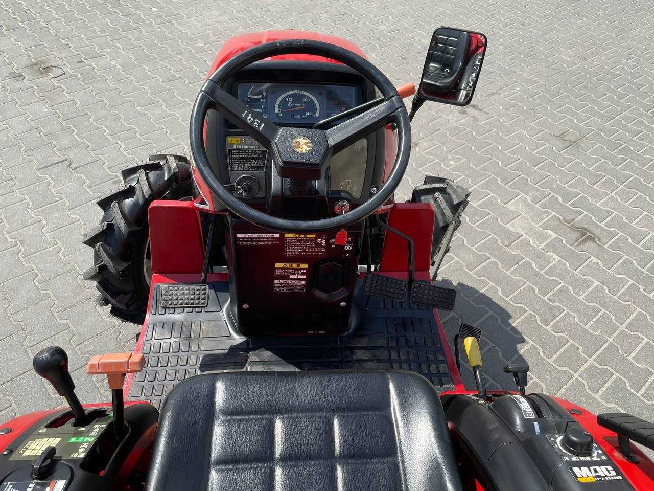 Mitsubishi MT 205 японський трактор
