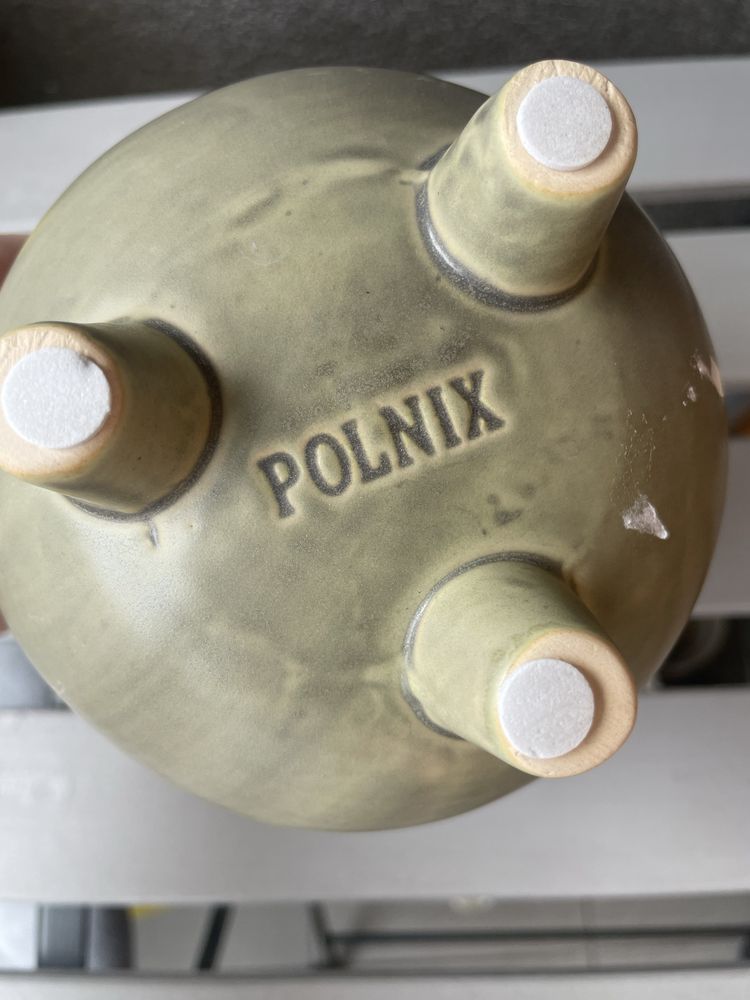 Polnix ceramiczna osłonka na doniczkę na nóżkach khaki