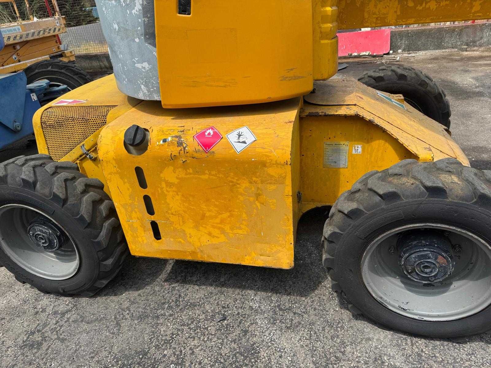 Plataforma Elevatória Articulada Diesel 12 mts HA12PX