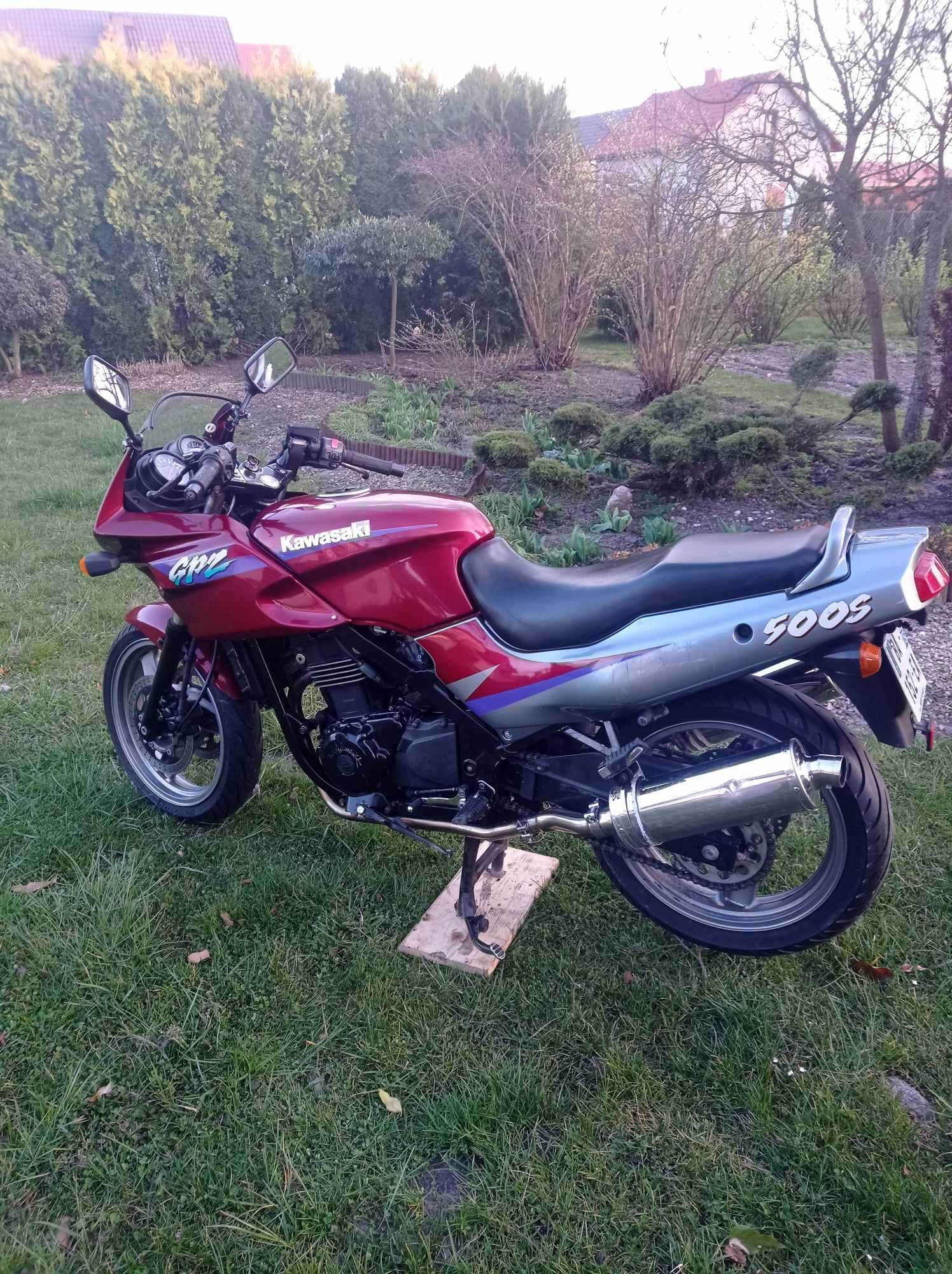 Kawasaki GPZ500S