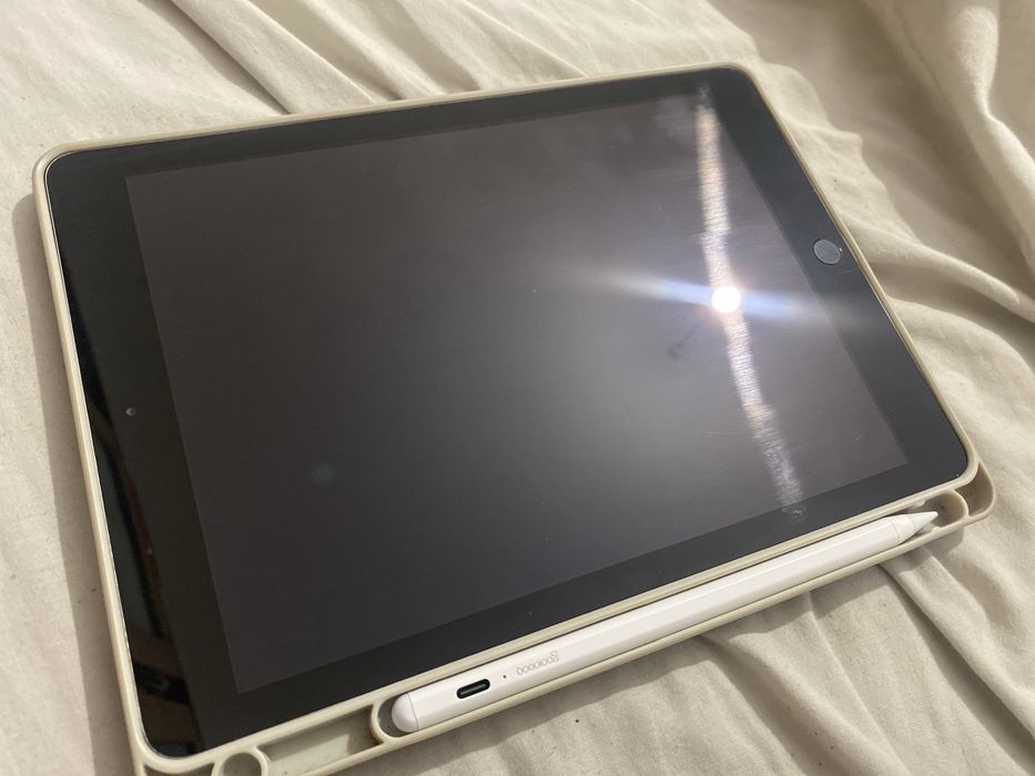 Ipad 6th Geração Oferta de Caneta, Luva, Capa, Auricular e Caixa