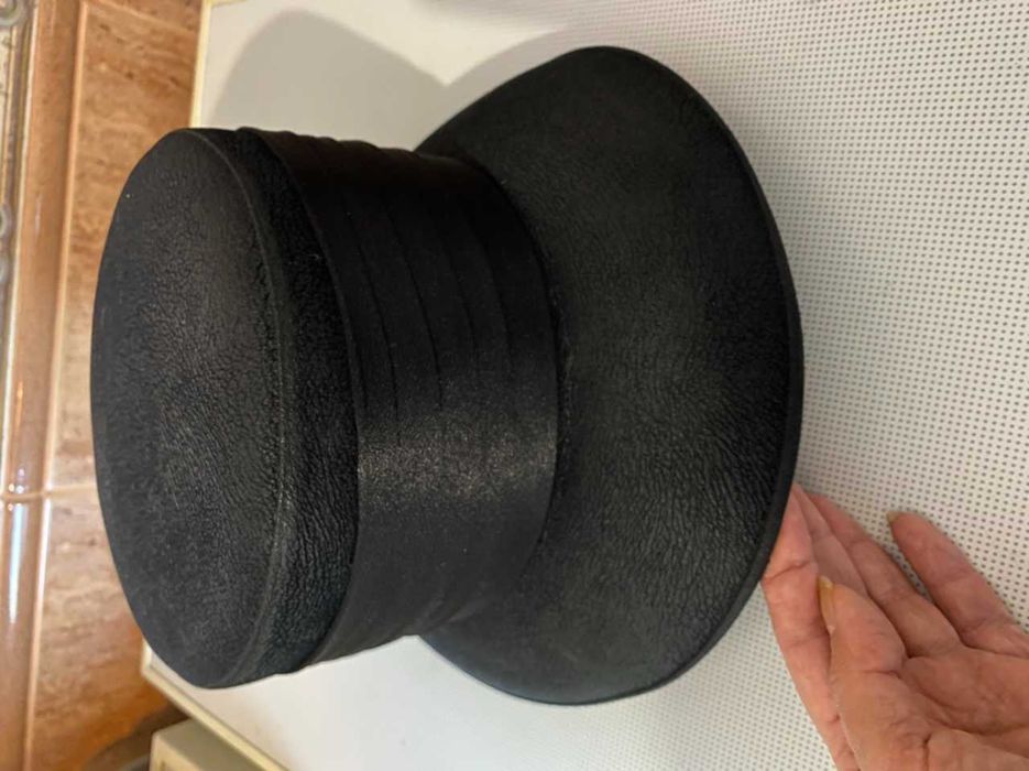 Шляпа натуральная кожа (нубук), утепленная, новая