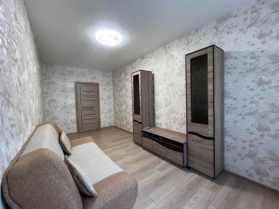 Продаж 2-кімнатної квартири, мікрорайон Заріччя, вул. Нижня Берегов