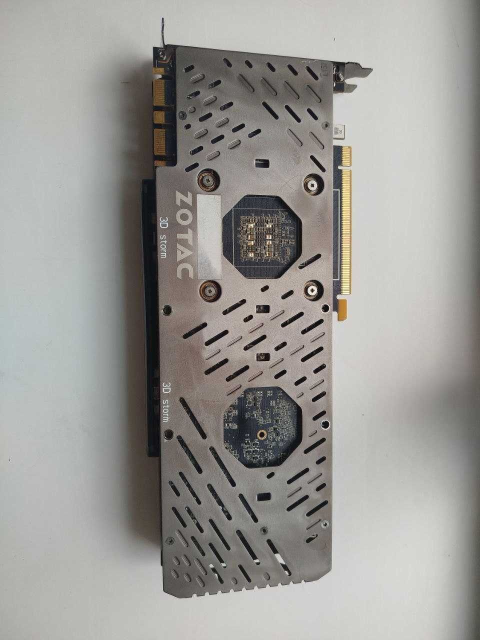 Ігрова відеокарта Zotac GTX 1080 ti extreme plus OC