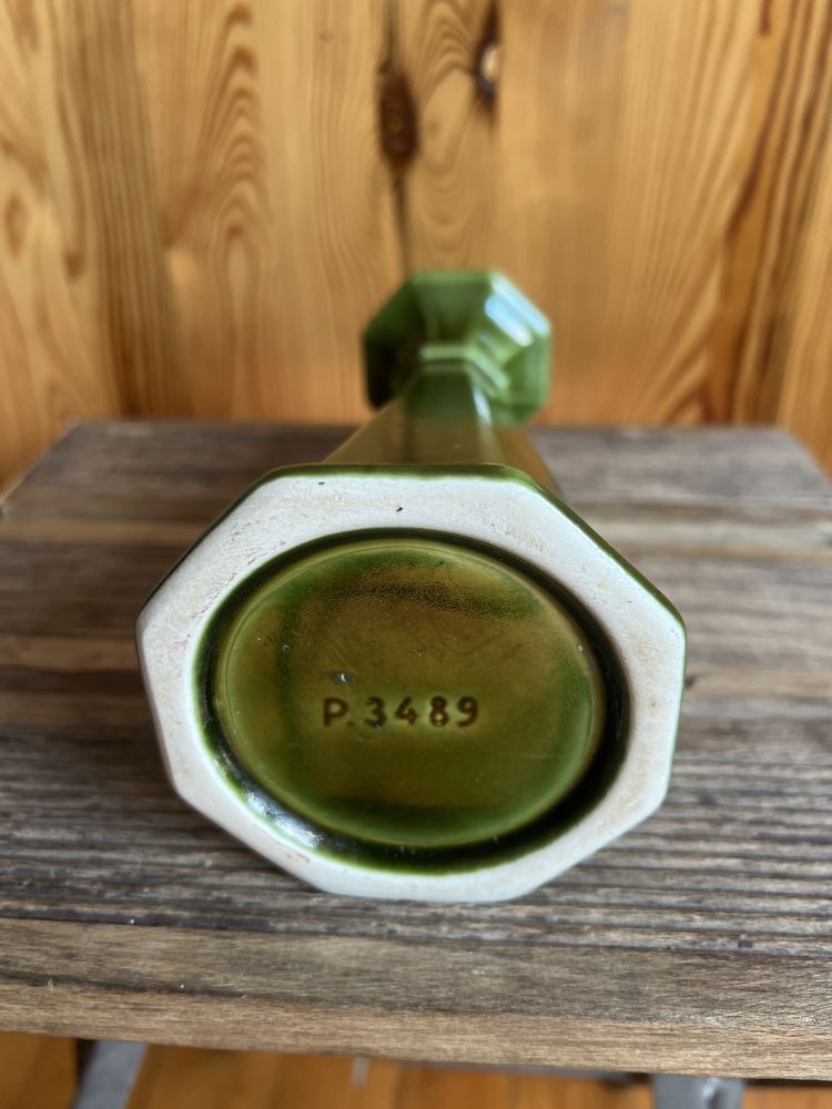Sprzedam ceramiczny szkliwiony sygnowany wazon Secla Portugal.