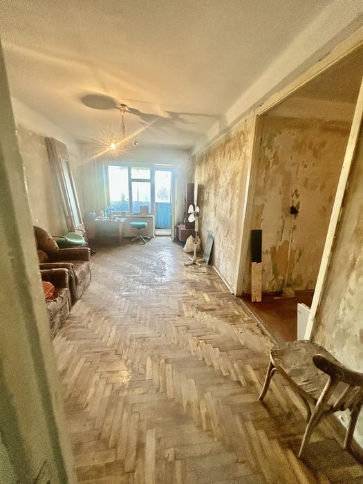 Продаётся 3 ком. кв. ул. Зестафонская в Осипенковском районе!