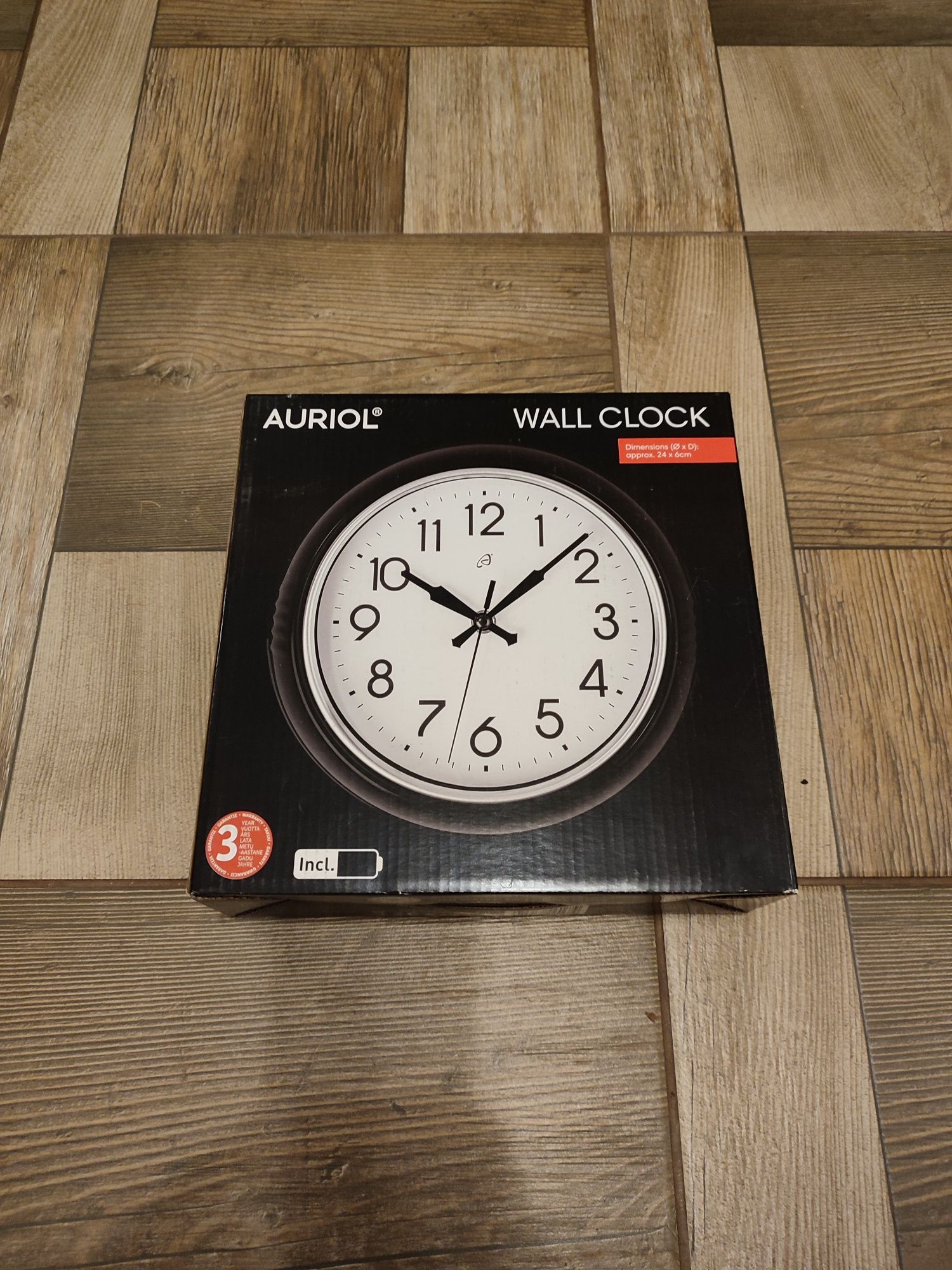 Nowy czarny zegar ścienny 24 cm