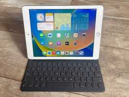 Apple Ipad Pro 9.7 128 gb LTE + apple smart keyboard cover