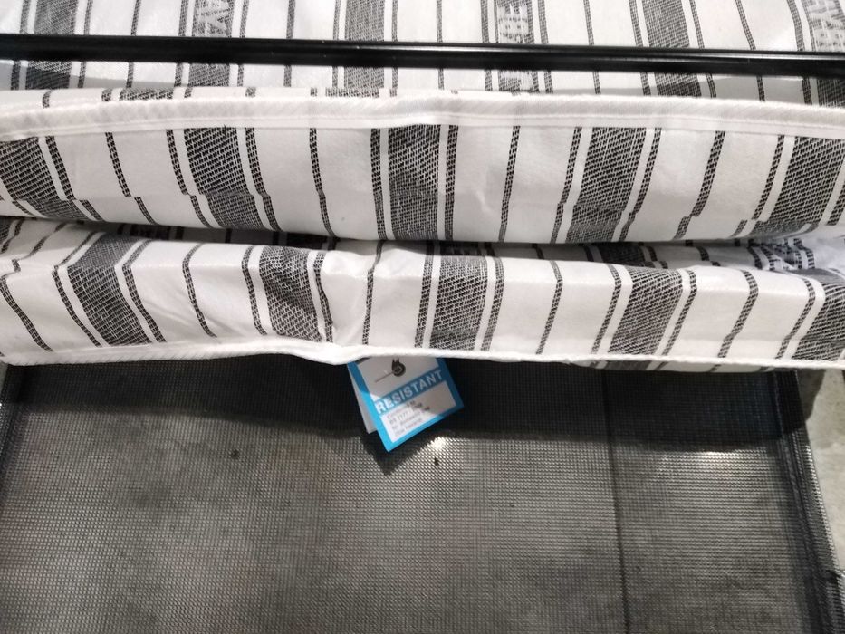 Łóżko polowe z materacem JAY-BE