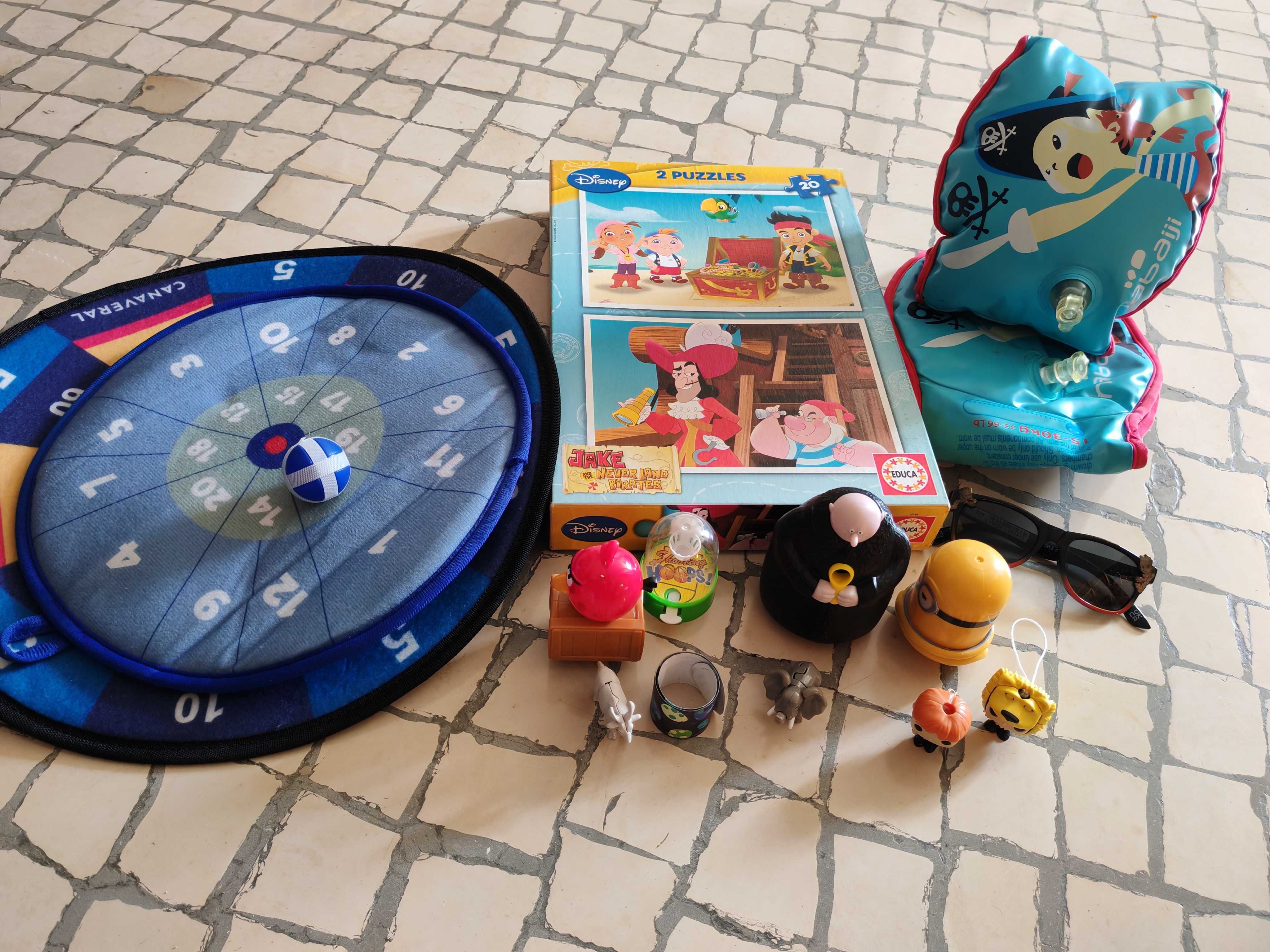 Brinquedos didáticos