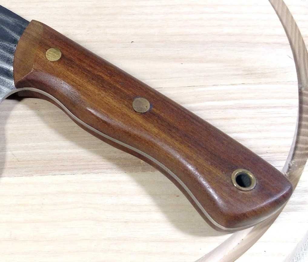 Небольшой кованый сербский нож топорик-тяпка ручной работы с чехлом