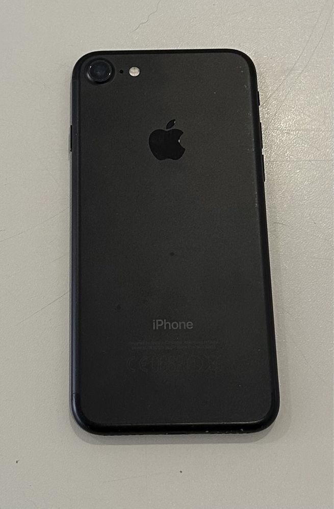 iPhone 7 32Gb Apple