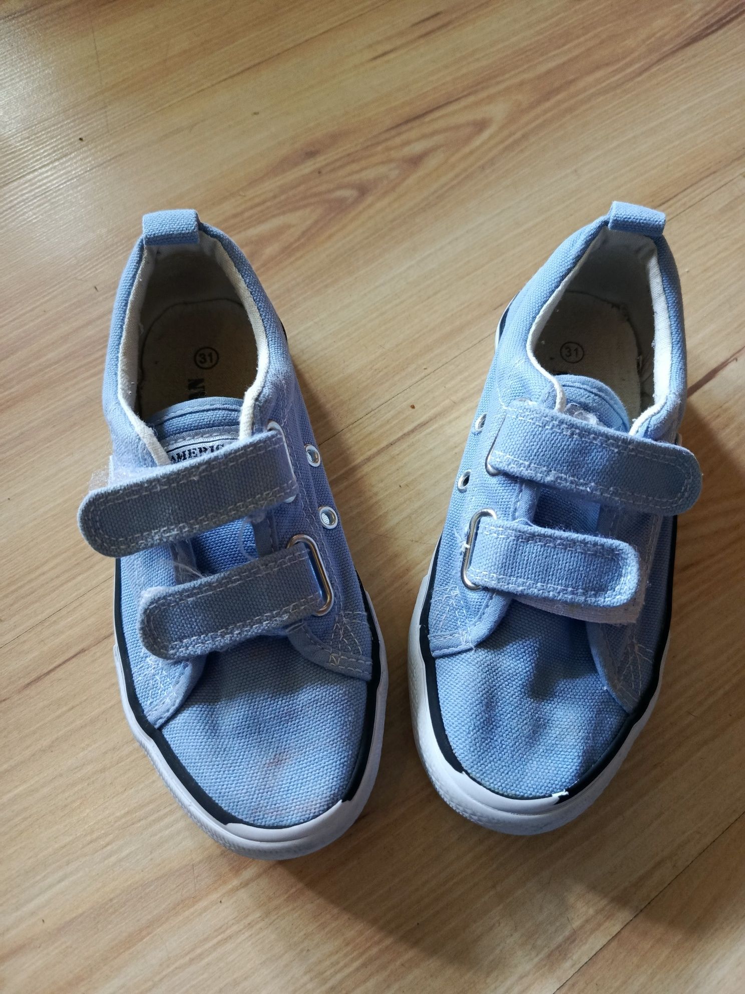 Buty American Club rozmiar 31