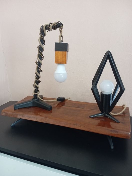 Настільні лампи лофт