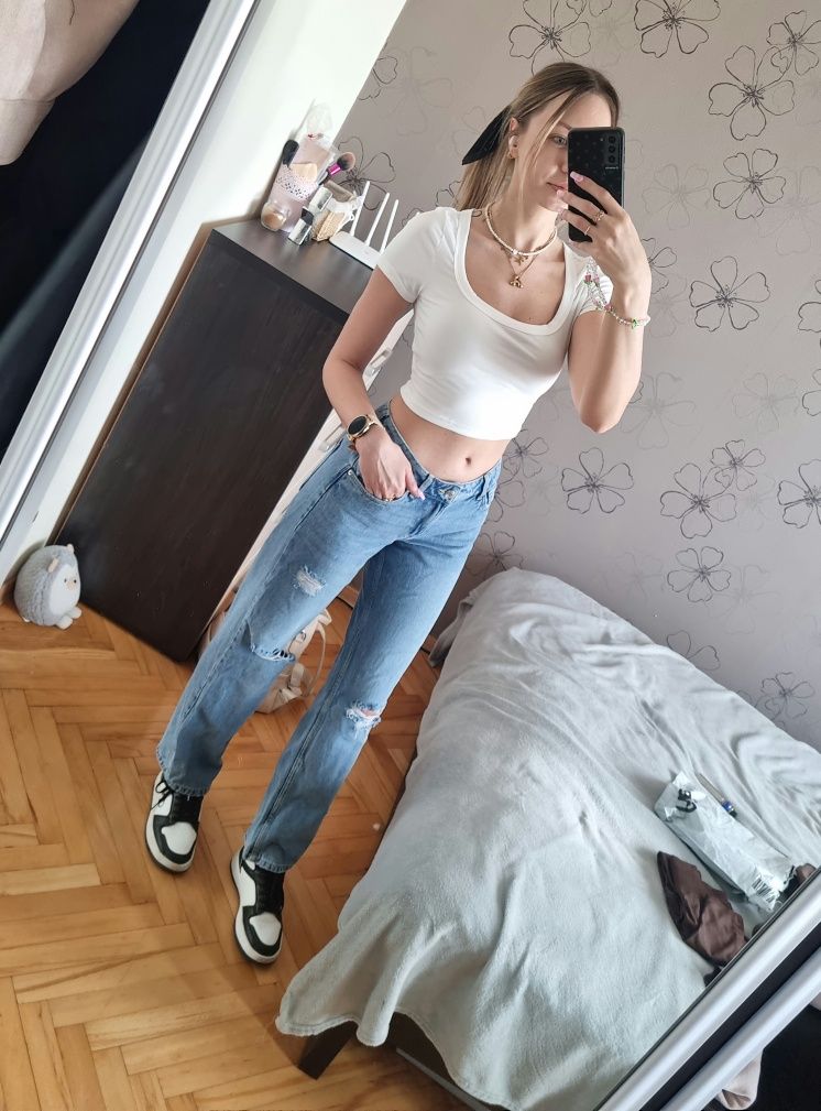 Spodnie jeansowe Sinsay 32