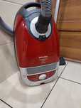Miele S5 1300W Ładny zadbany