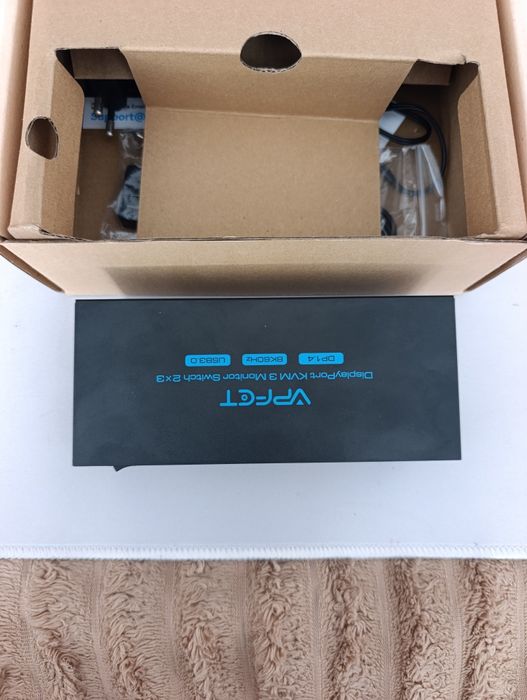 KVM-перемикач 8K  60Hz DisplayPort