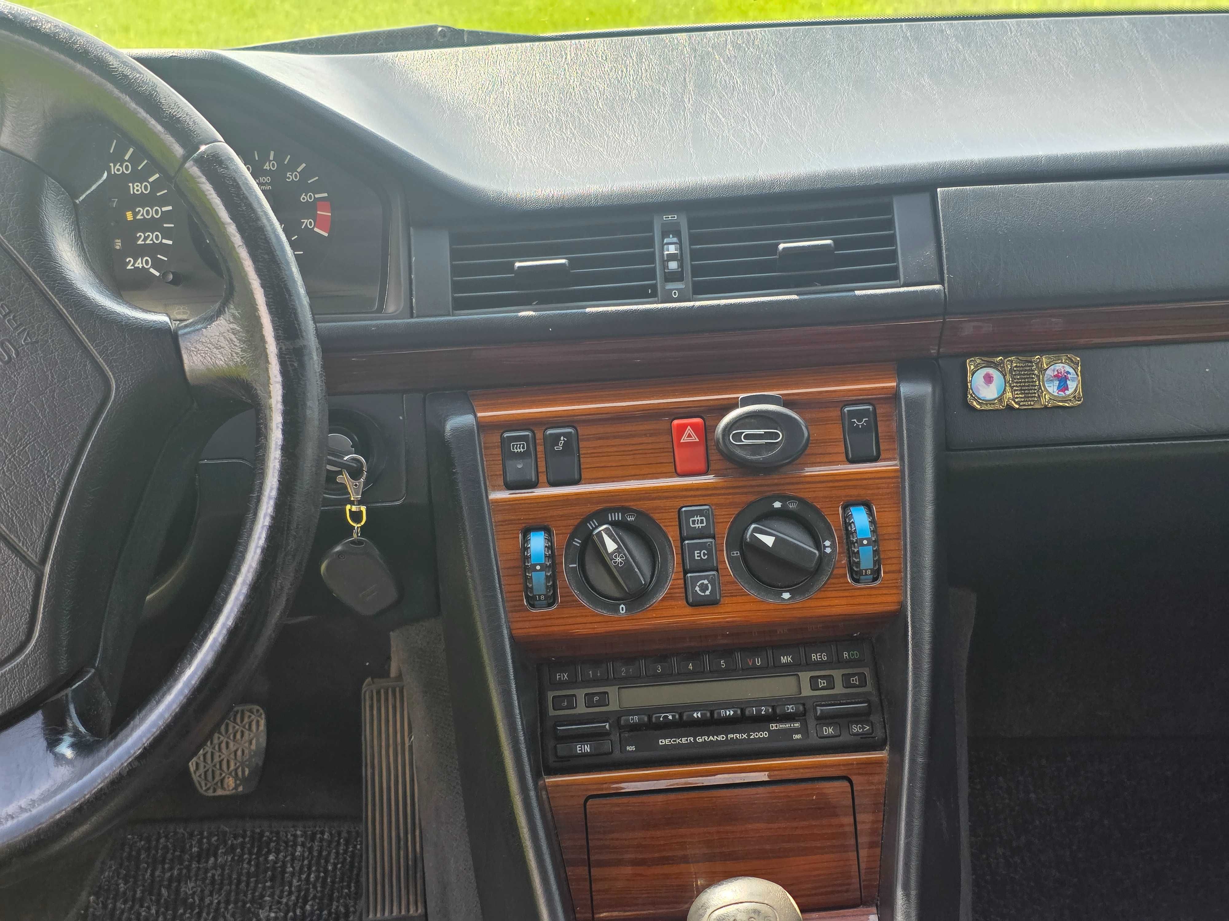Sprzedam 100% orginał W124