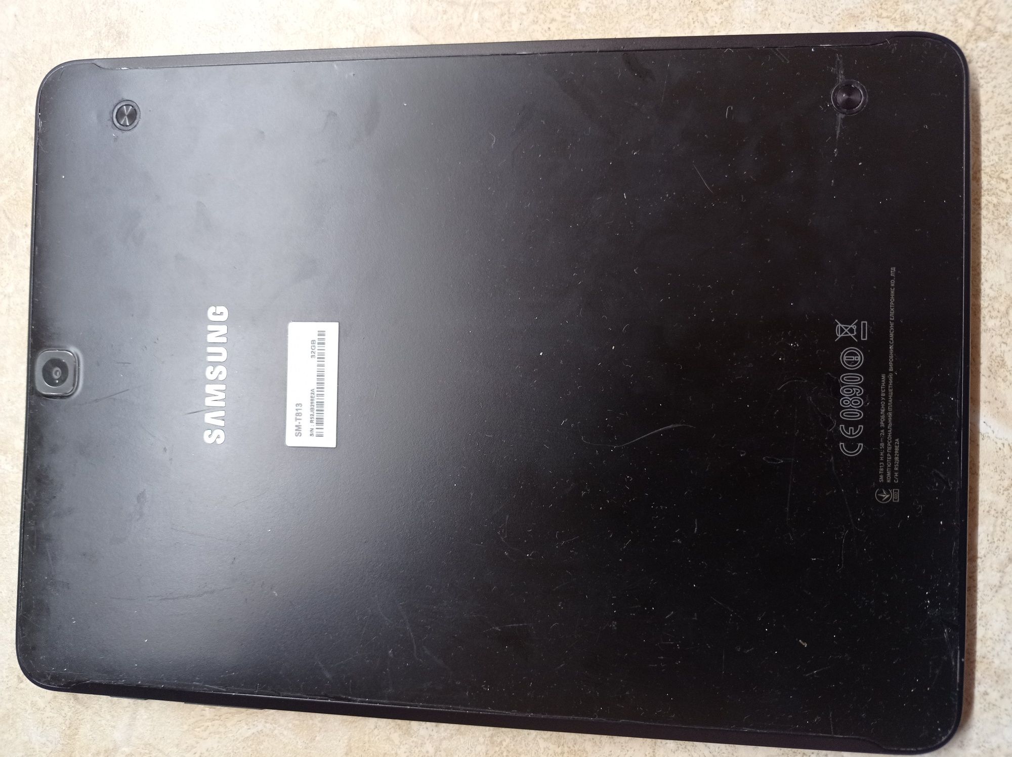 Продам планшет Самсунг SM-T813 32Gb