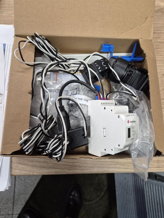 goodwe falownik hybrydowy GW5K-ET 5 kw


95000ETU227W0175
Check code: