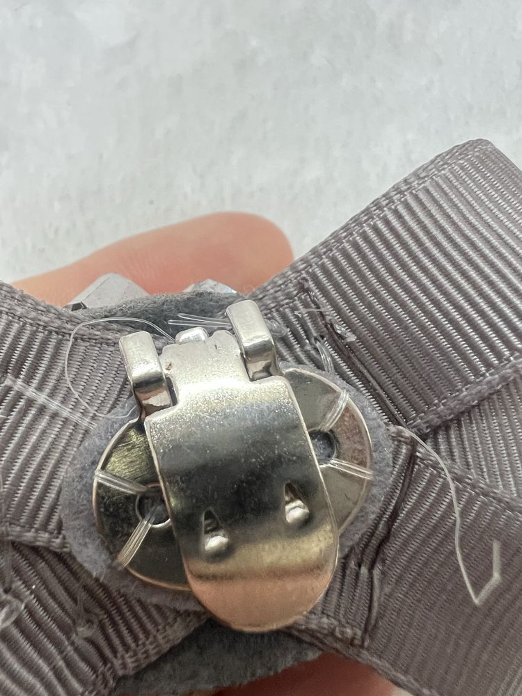 Spinka do chusty elegancka kokardka aesthetic coquette elegant