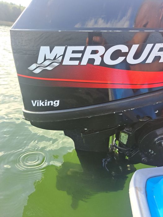 Silnik zaburtowy Mercury 15 kon 2 sów i stopa S rok 2005 Film