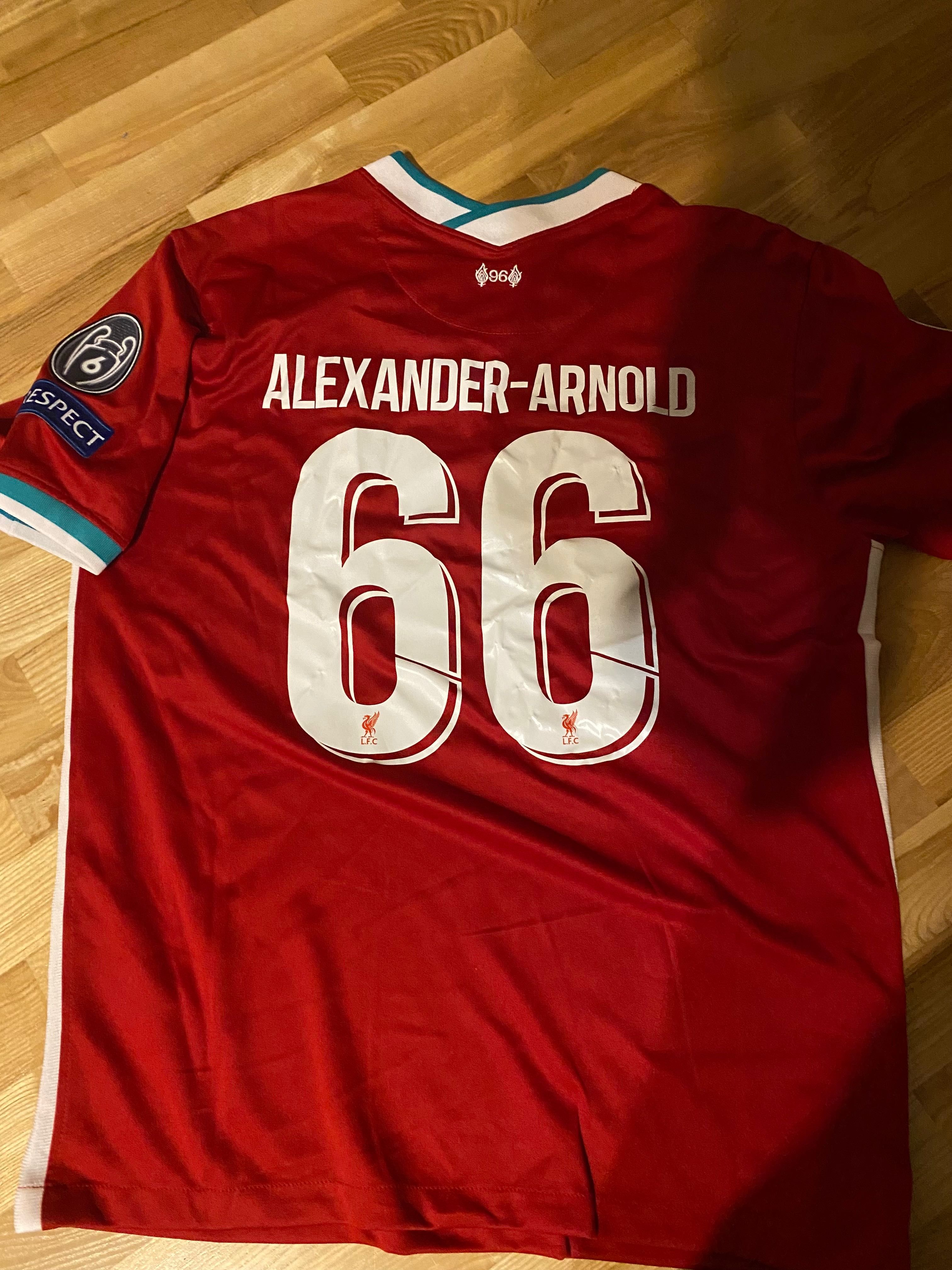 Koszulka Liverpool Trent Alexander Arnold rozmiar XL czerwona