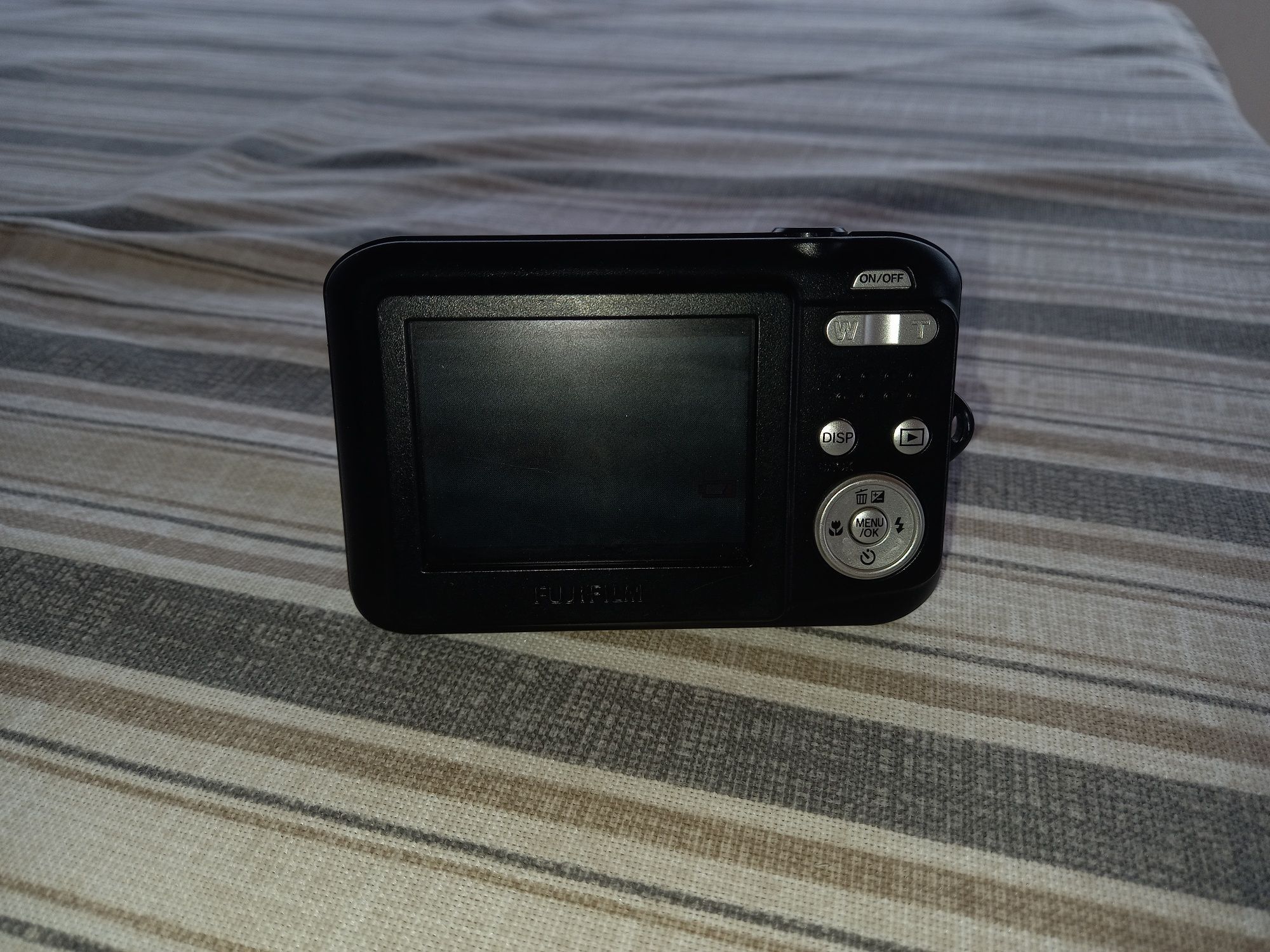 Fujifilm FinePix L50 Digital