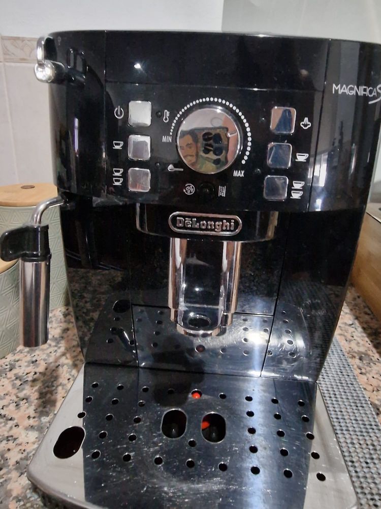 Maquina de Café DeLonghi