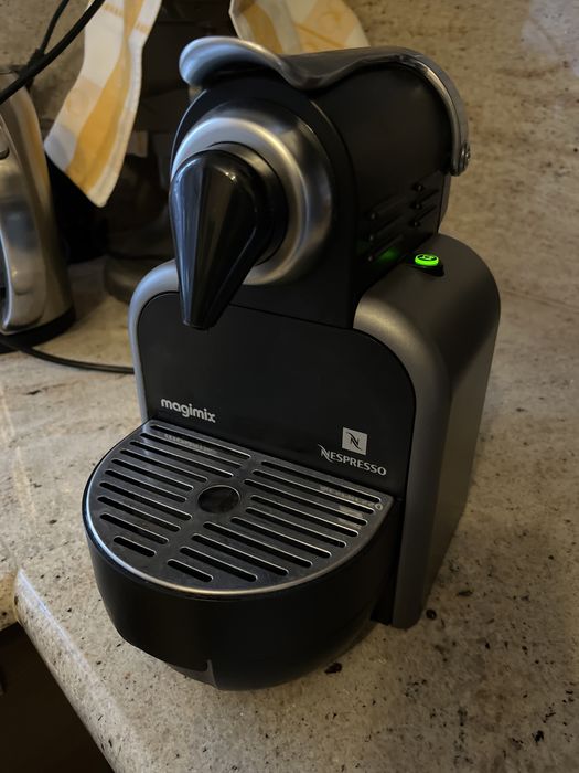 Nespresso Magimix M100