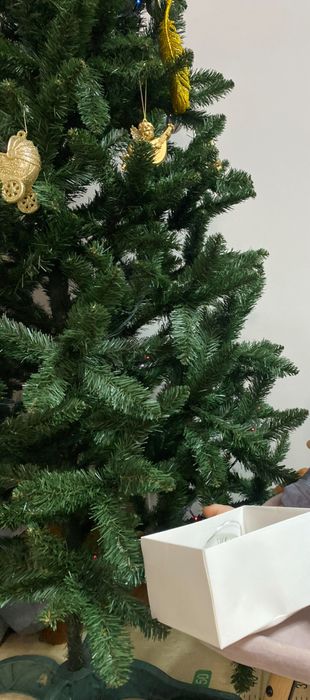 Штучна ялинка 220