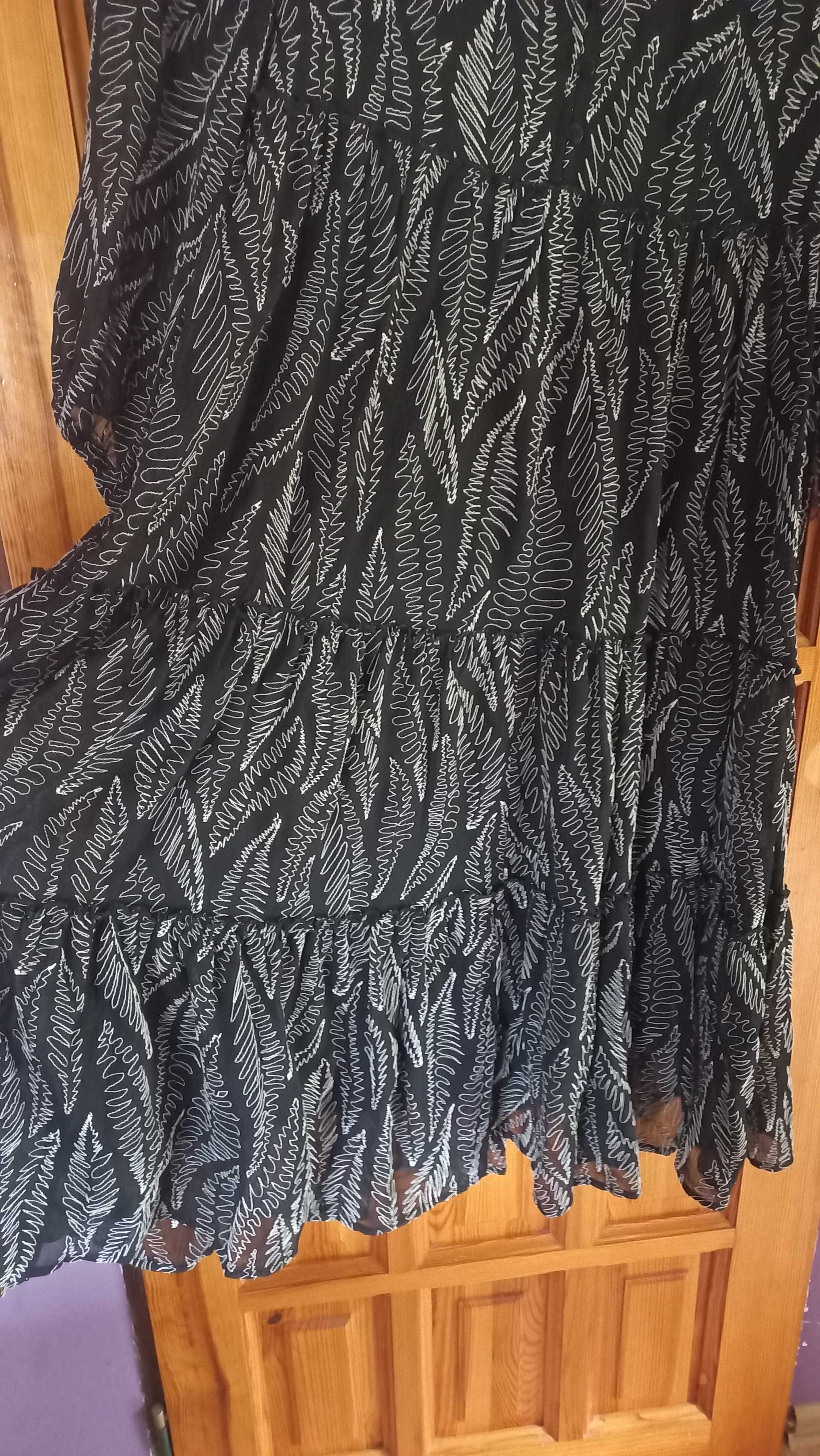 Sukienka boho, haftowana , marka Tatuum,  rozmiar 38