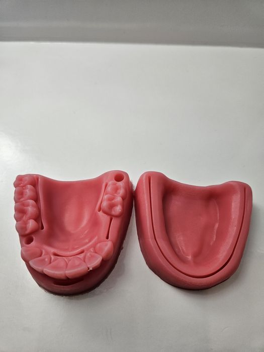 Набор новый для практики наложения швов,