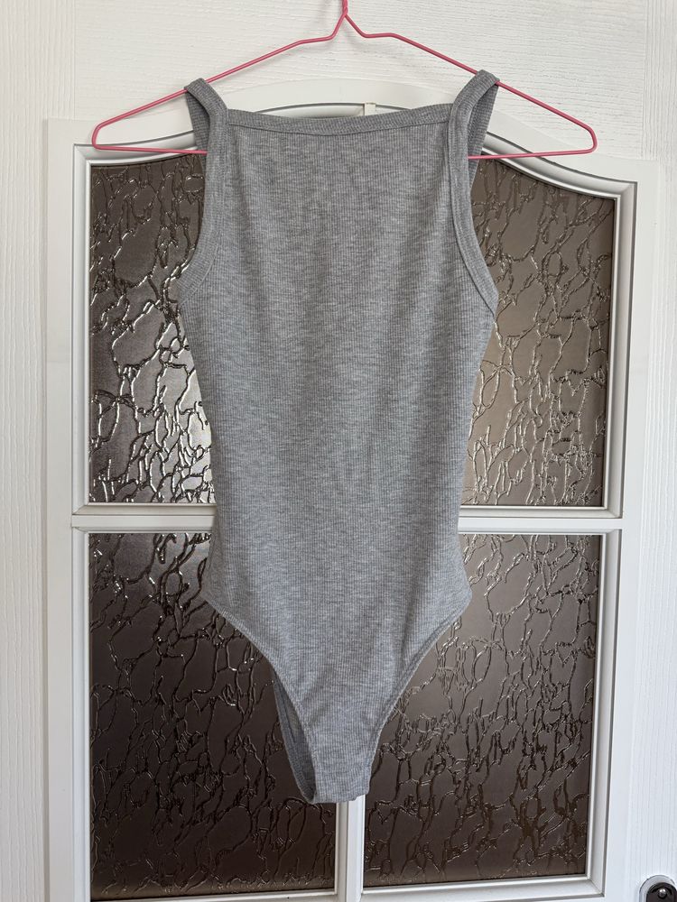 сіре боді в рубчик reserved xs