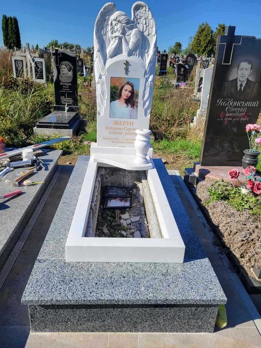 Виготовлення пам’ятників у Луцьку. Весною встановимо.