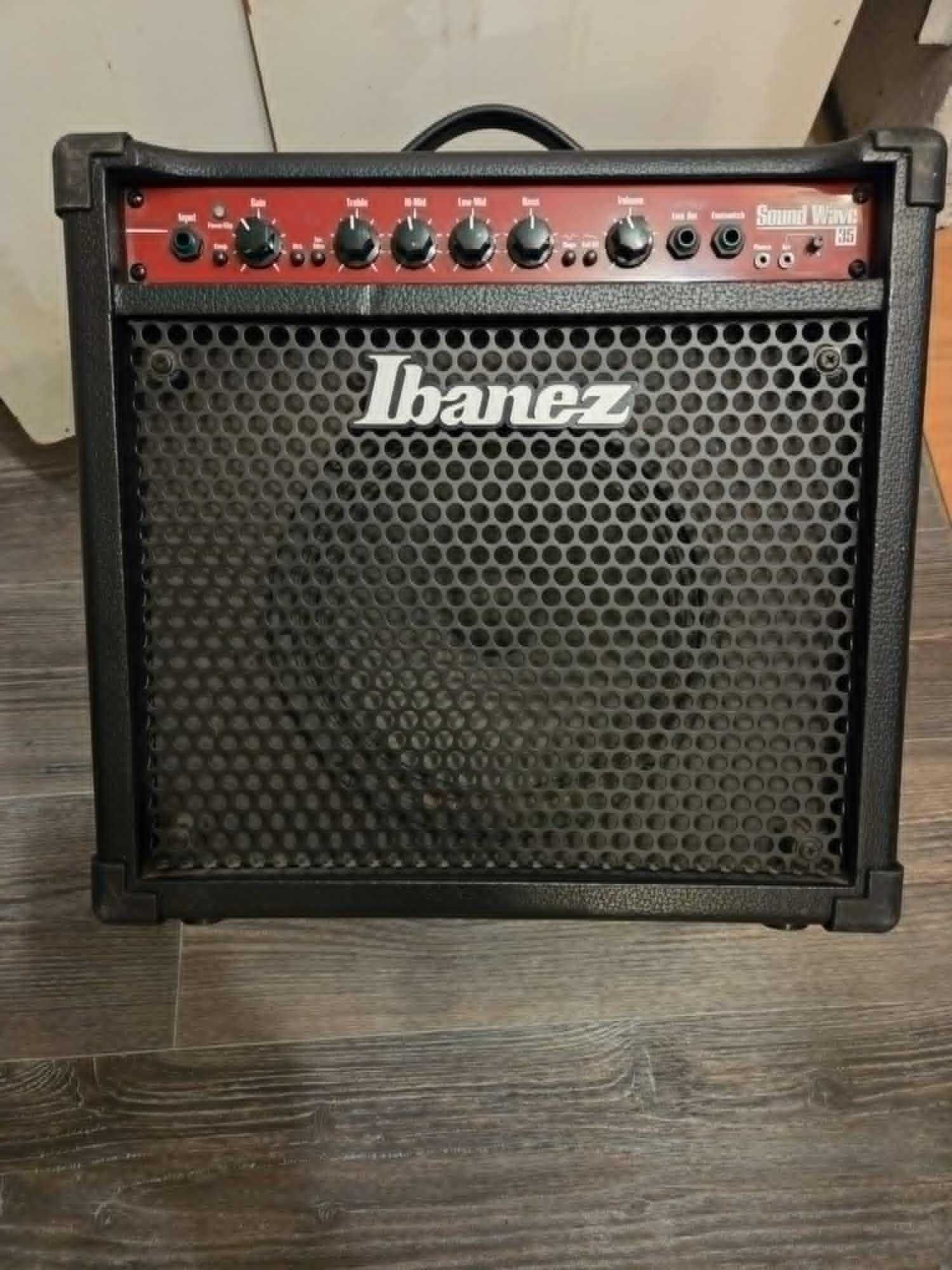 Wzmacniacz basowy Ibanez Sound Wave 35-U, 35 W, 10 cali. Stan idealny