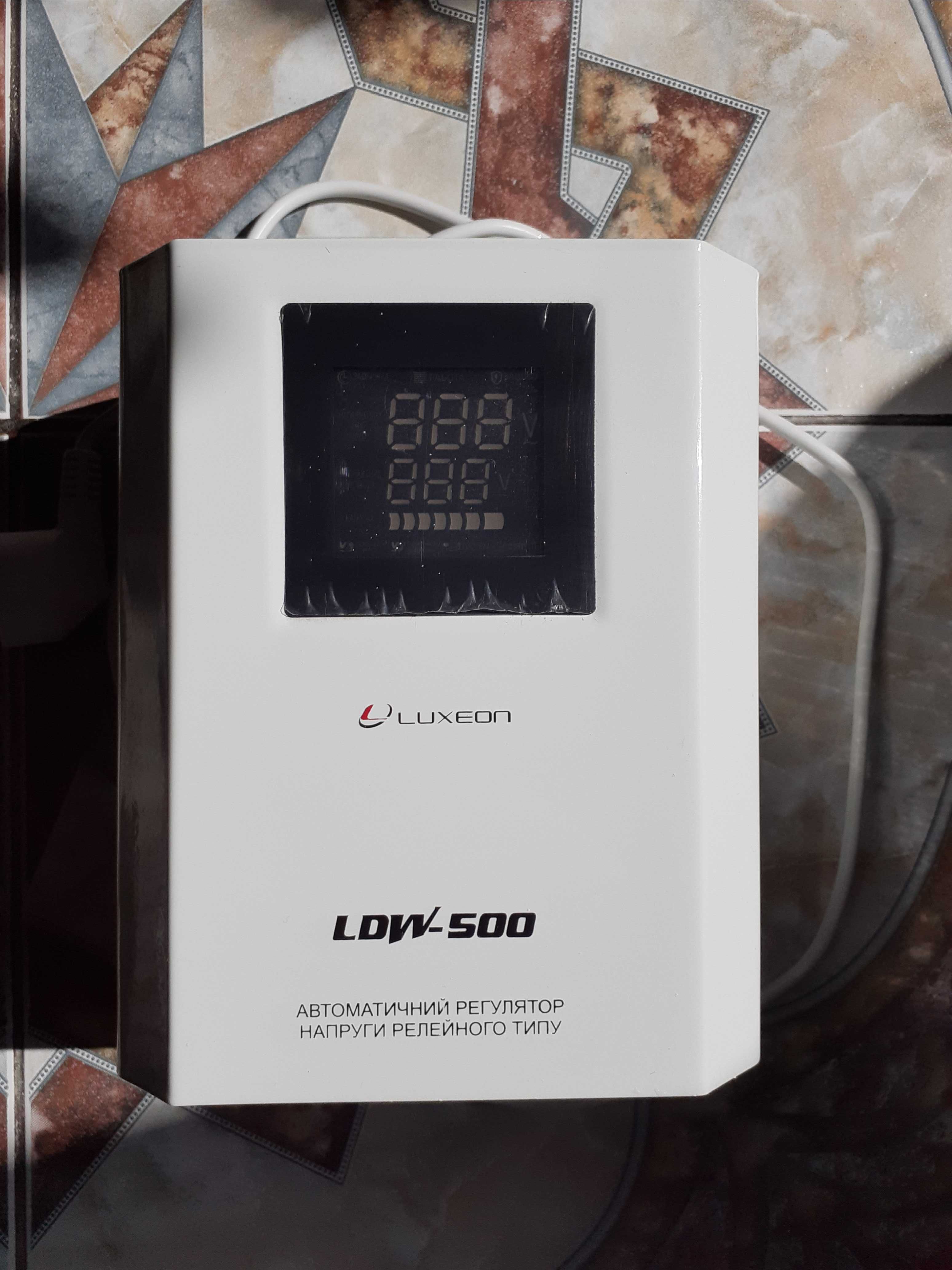 Стабілізатор напруги Luxeon LDW-500